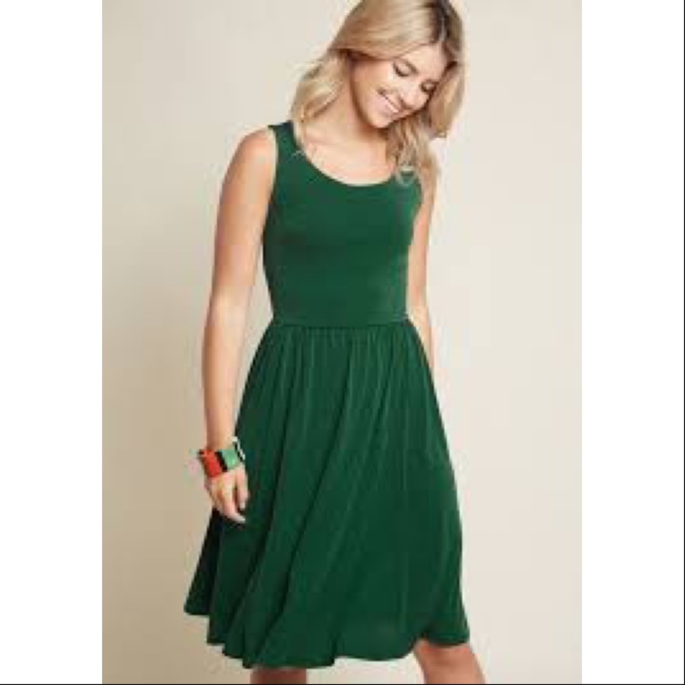 ModCloth Simple Swish Knit Dress in Dark Green XXS